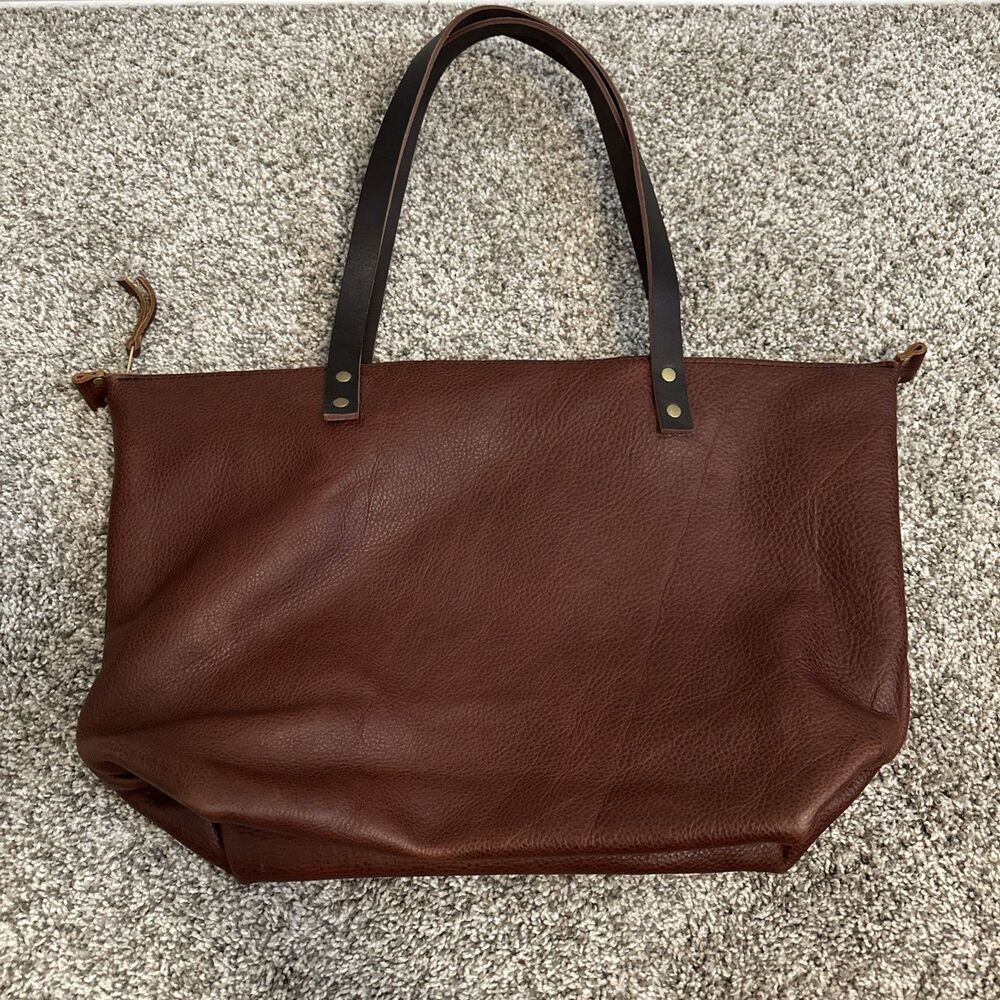Portland Leather Goods Women’s Brown Pebbled Leather Zippered Tote Bag